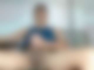 EdyLucianni's Live Sex Cam Show