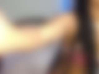 Live cam show with KailanyBlack - Camel Toe on Camiplay Live