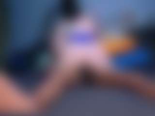 Live cam show with Kingpleasure24 - Blue Eyes on Gym Cam Girls