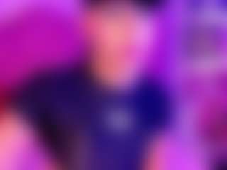little-cloe's Live Sex Cam Show