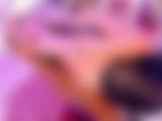 little-cloe's Live Sex Cam Show