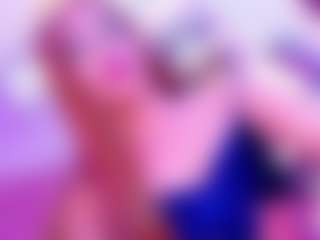 little-cloe's Live Sex Cam Show