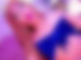 Live cam show with little-cloe - Gape on Hubzter Live