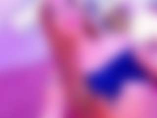 Live cam show with little-cloe - Uncut on Camsoda