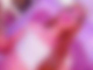 Live cam show with little-cloe - Colombia on Camsoda