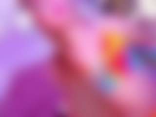 Live-camshow met little-cloe - Facial Piercings op Camsoda