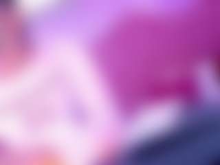 Show in cam erotica live di little-cloe
