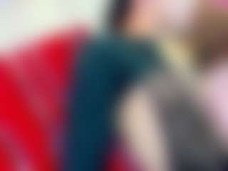 little-cloe's Live Sex Cam Show