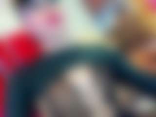 little-cloe's Live Sex Cam Show