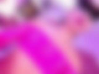 Live cam show with little-cloe - Flat Chested on PervPlay.com