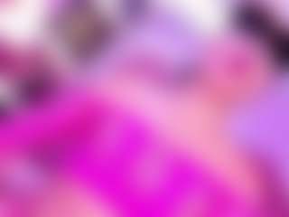 Live cam show with little-cloe - Blue Eyes on Stripli.com