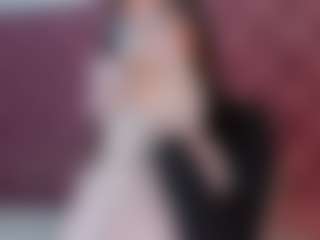 Live cam show with Noabunny - Nipple Piercings on Camiplay Live