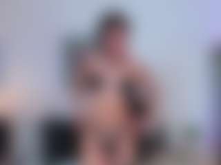 Live cam show with saly-beneth - Muscular on Hubzter Live