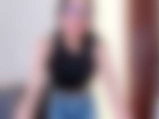 Live cam show with saly-beneth - Muscular on Fling VIP Chat
