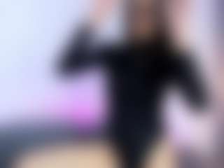 Live cam show with saly-beneth - Muscular on CSO-WL