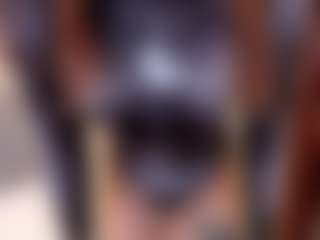 saly-beneth's Live Sex Cam Show