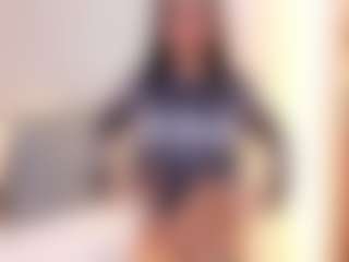 saly-beneth's Live Sex Cam Show