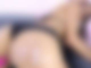 saly-beneth's Live Sex Cam Show