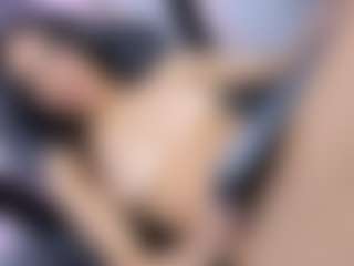 saly-beneth's Live Sex Cam Show