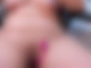 Live cam show with trianaparkeer - Public Mature on Free Soda