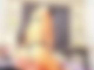 Live cam show with YessicaDoll - Lean on AdultVida.com