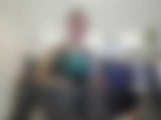 Live cam show with Anna-Nozokii - Domination on AdultVida.com