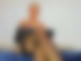 Live cam show with Anna-Nozokii - Ride Torso on SquirtSoMuch