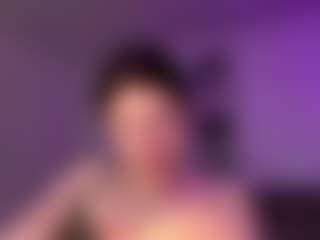 BrittHernander's Live Sex Cam Show