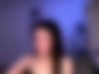 Live cam show with BrittHernander - Trimmed Granny on slutload