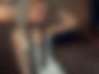 ElenoraMowatt's Live Sex Cam Show