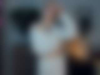 ElenoraMowatt's Live Sex Cam Show