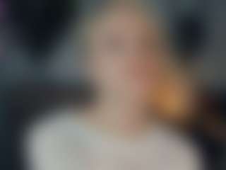 ElenoraMowatt's Live Sex Cam Show