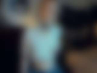 Live cam show with ElenoraMowatt - White Blonde Hair on MyBangCams
