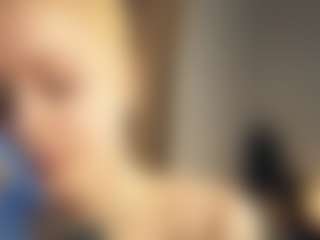 ElenoraMowatt's Live Sex Cam Show