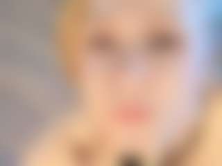 ElenoraMowatt's Live Sex Cam Show