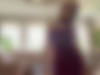 ElsaKisamore's Live Sex Cam Show