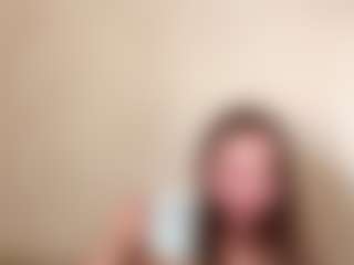 Live cam show with ElsaKisamore - Solo on Mixed Magazine Live