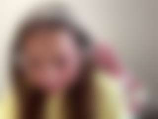 Live cam show with ElsaKisamore - Long Hair on Hubzter Live