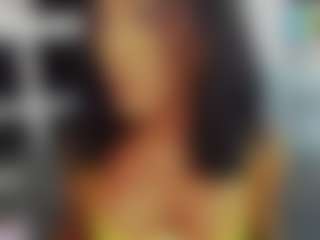 Live cam show with EmmaSweett04 - Brown Eyes on CamClone
