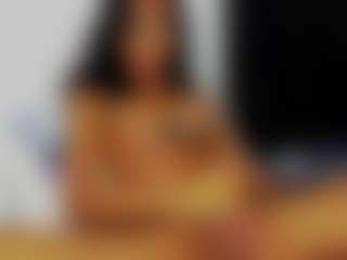 Live cam show with EmmaSweett04 - Orgasm on Mixed Magazine Live