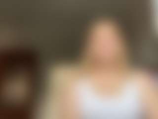 GlendaTrotty's Live Sex Cam Show