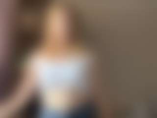 GlendaTrotty's Live Sex Cam Show