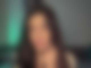 Live cam show with Alina - Ukrainian on Livezox | united states