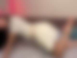 Live cam show with Alina - Smoking on Camsoda