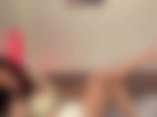 Live cam show with Alina - Facial on Camsoda