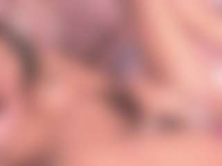 Live cam show with Alma-sweett - Camel Toe on Dolls Live