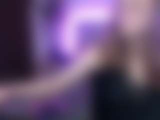 Live cam show with AnniBrown - Ass Clapping on livesuperchat.net