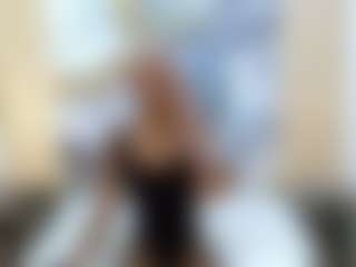 AuroraMilano's Live Sex Cam Show