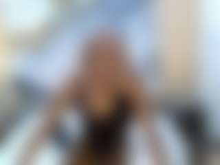 Live cam show with AuroraMilano - Colombia on Instabang