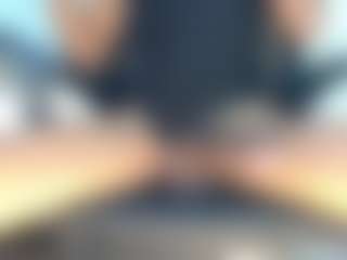 AuroraMilano's Live Sex Cam Show